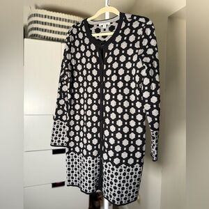 Isaac Mizrahi Live Black and Gray Patterned Long Cardigan Dress Size Medium NWOT
